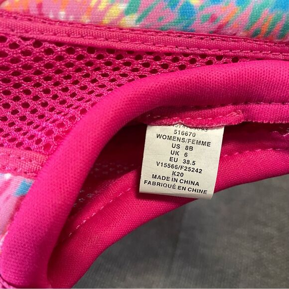 NEW Lands End Water Shoes‎ Pink Tie-Dye Slip On Women's Size 8 Non Slip Pool NWT - Picture 3 of 6